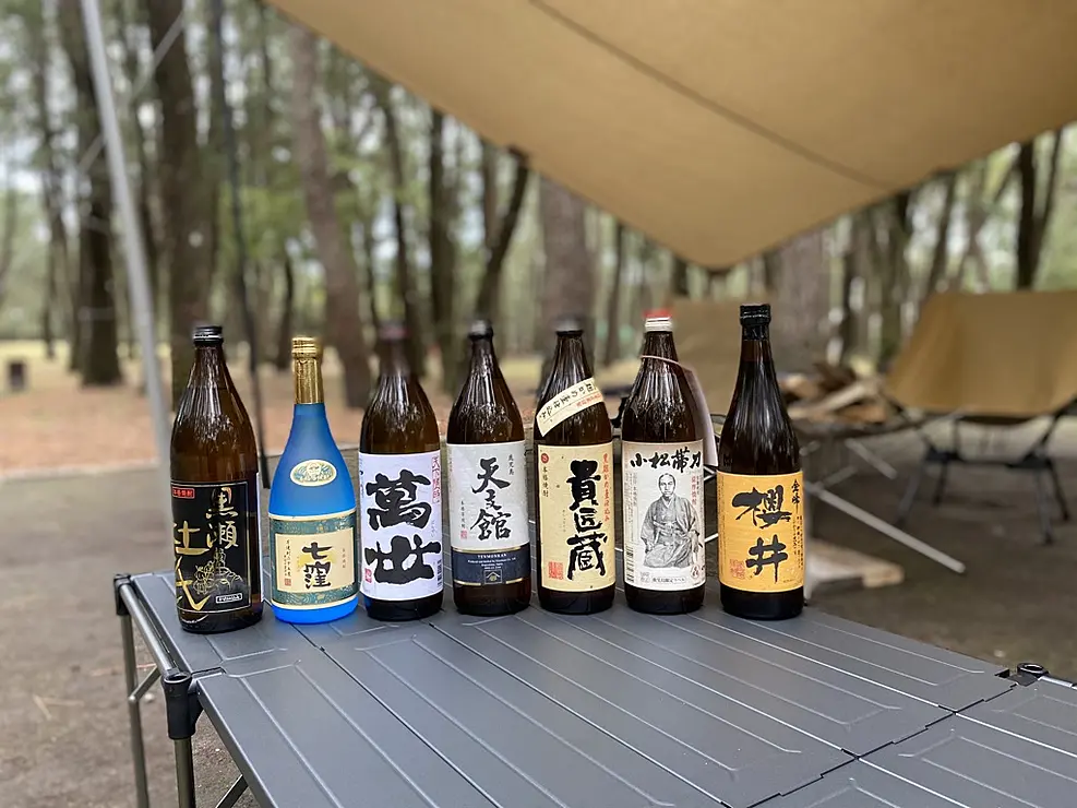 市内に七つの蔵があり、さまざまな本格芋焼酎が楽しめます。