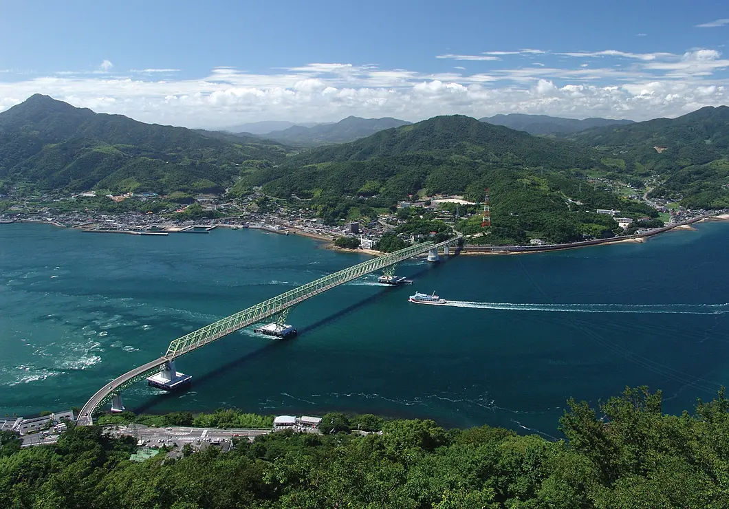 日本三大潮流の大畠瀬戸と大島大橋