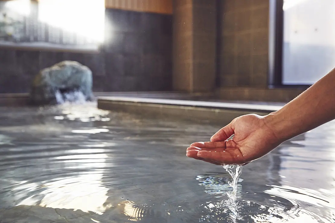 肌に優しい柔らかなお湯