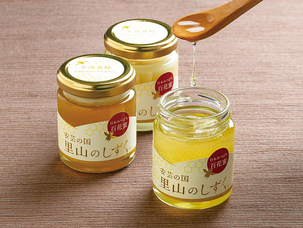 とろりとした日本みつばちが集めた蜜「安芸の国 里山のしずく」