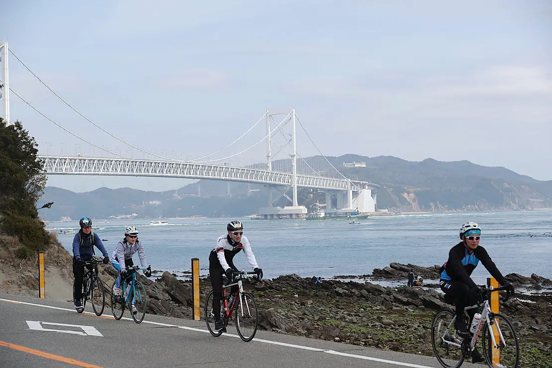 瀬戸内海を見ながら自転車でツーリング