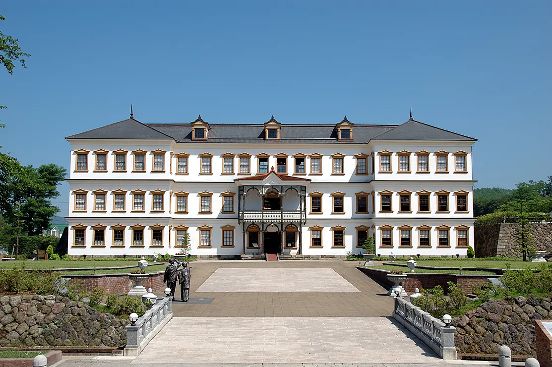 3階建ての大きな洋館