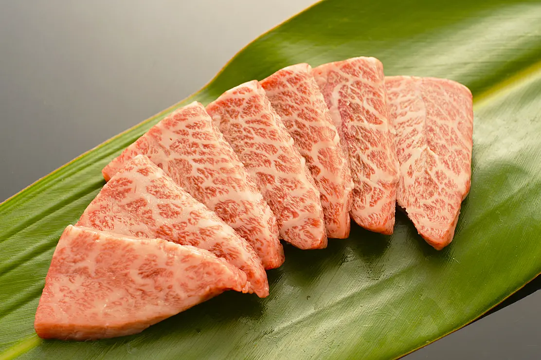 脂の乗った牛肉