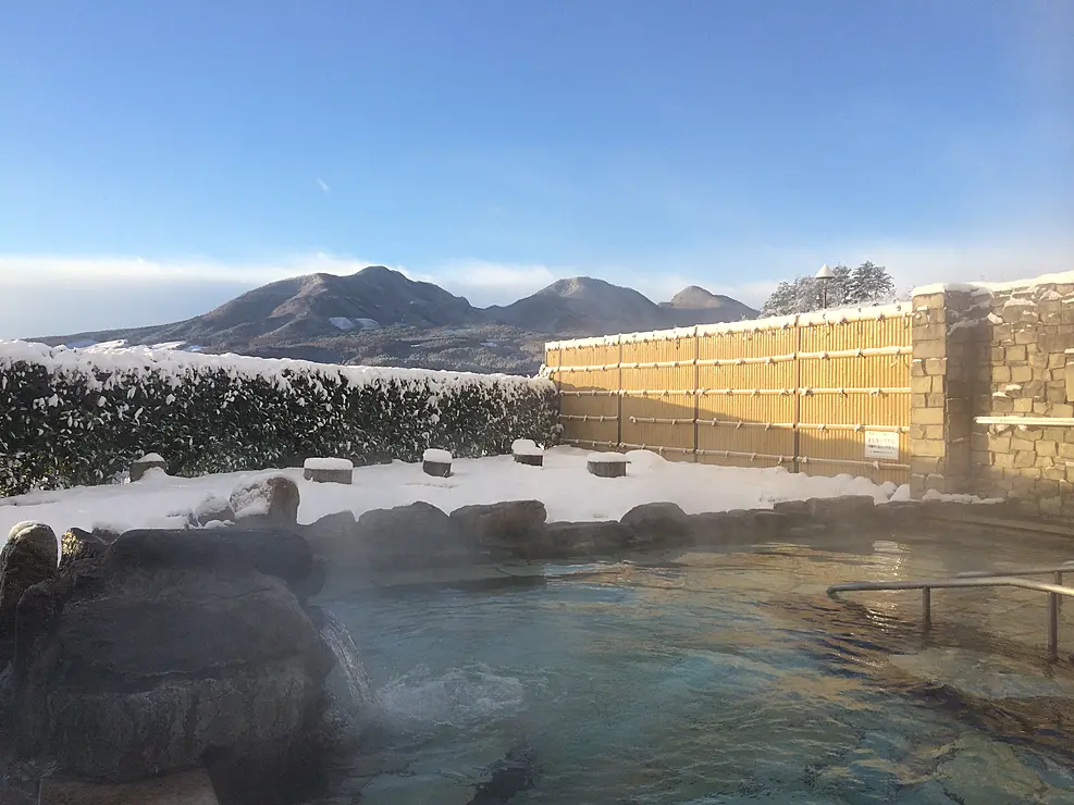 雪景色の露天風呂