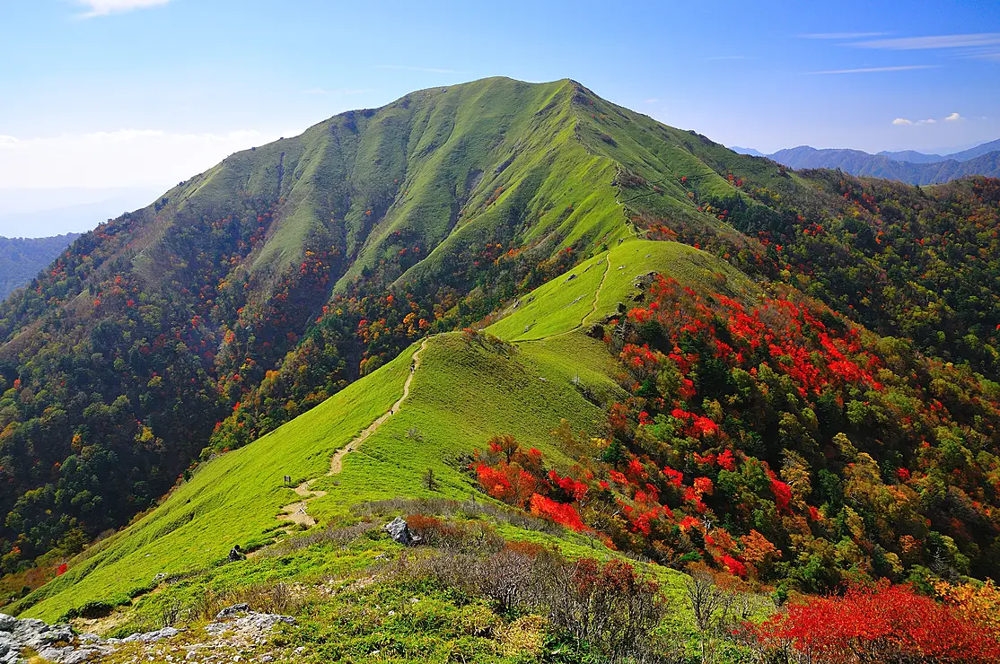 紅葉の剣山・次郎岌
