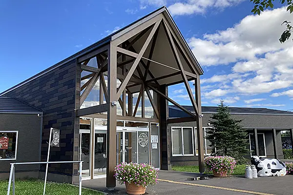 サイクルラックと道の駅