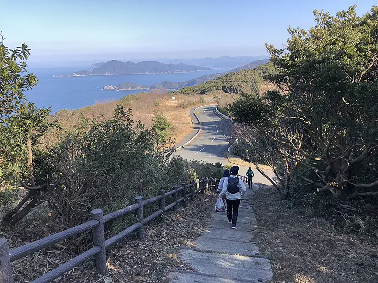 千畳敷をスタートし二位ノ浜へ