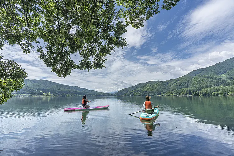 穏やかな湖面でゆったり