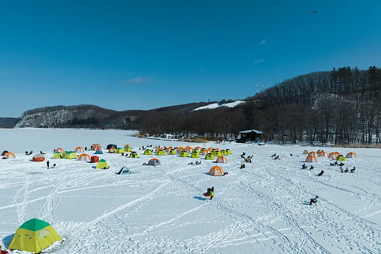 わかさぎ釣り会場