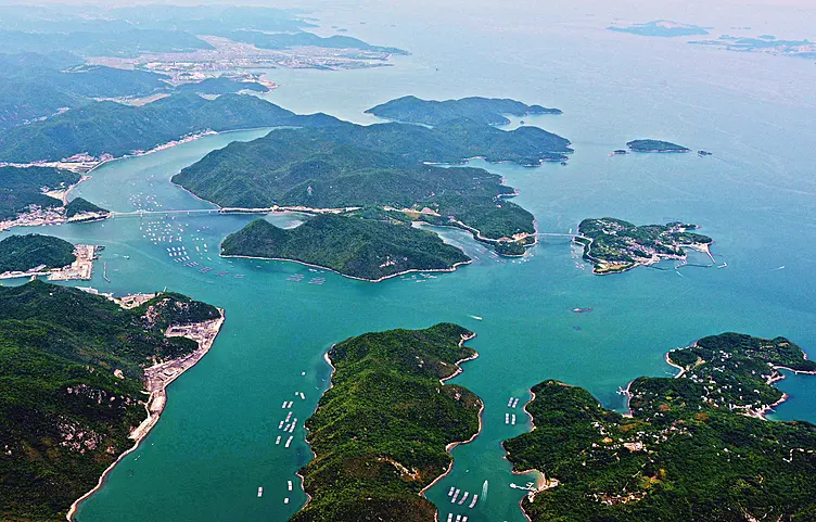 上空から見た日生諸島