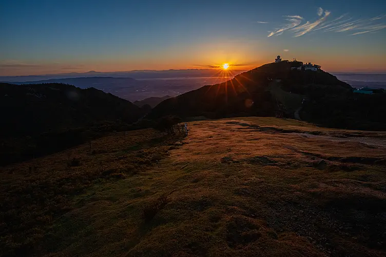 御在所モルゲンロート