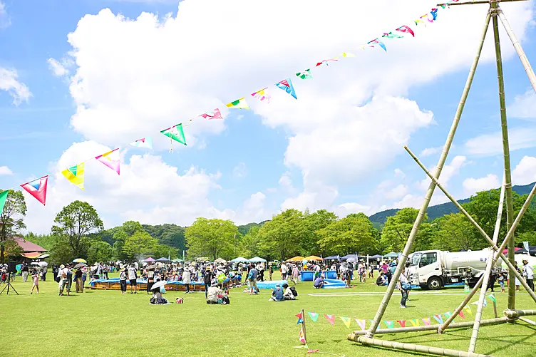 ドラゴンキャンプ場　キャンプ（昼）