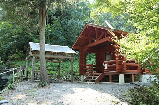 八ヶ峰家族旅行村の建物